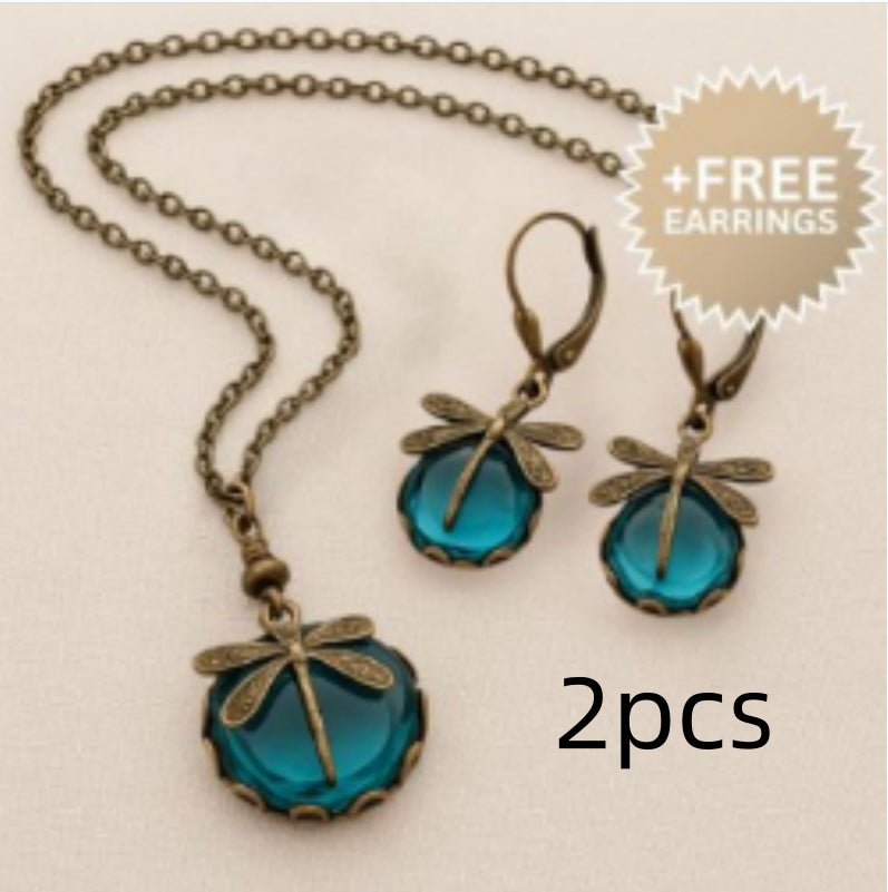 Fashion Jewelry Women's Earrings Hanging Vintage Dragonfly Pendant Earring Boho Chakra Blue Moonstone Drop Earrings For Women Wedding Charm Ethnic Jewellery